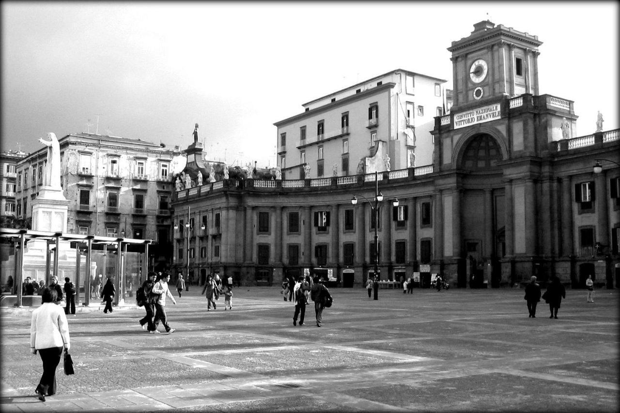 Casa Cairoli Hotel Naples Exterior photo
